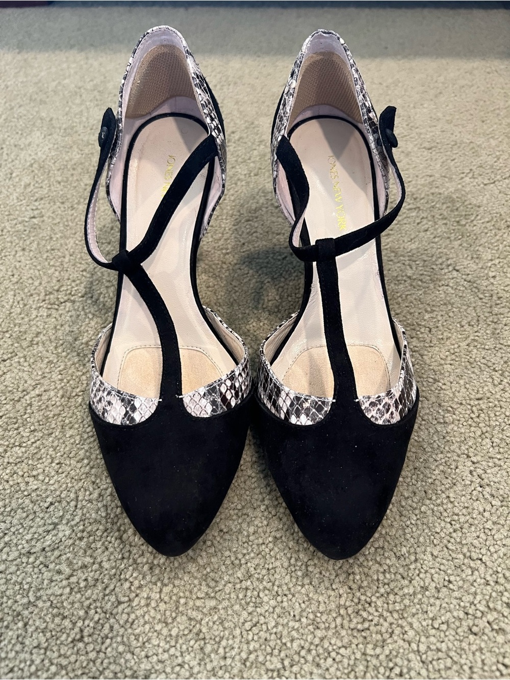 Jones New York Black Suede T-Strap Pumps Snakeskin Trim Heels Size 7.5